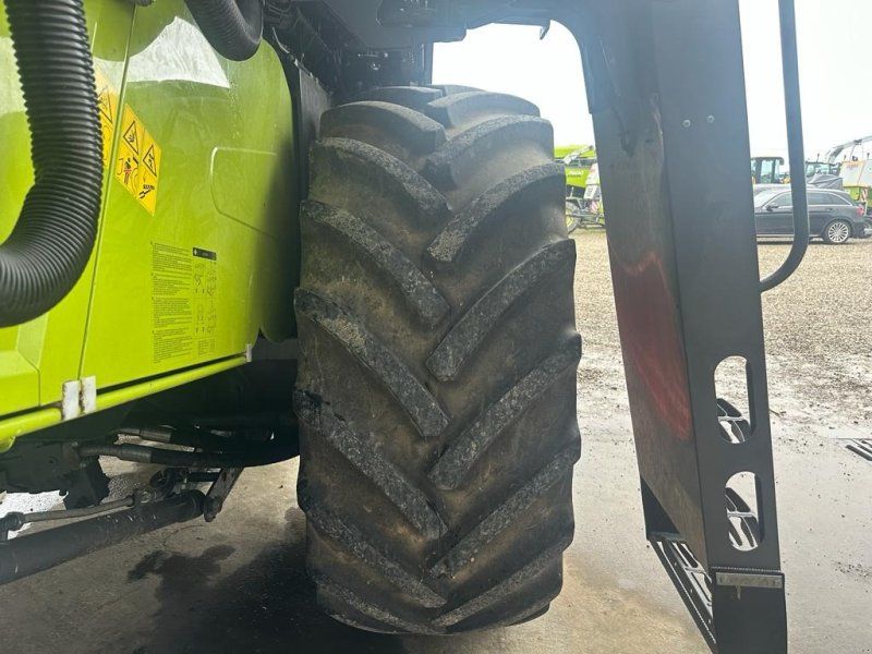 Claas 800-70 R32 Mitas Kompletträder 600-65 R28 Mitas