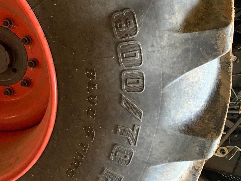 Claas Kompletträder org. 10-Lochfelge 800-70 R32