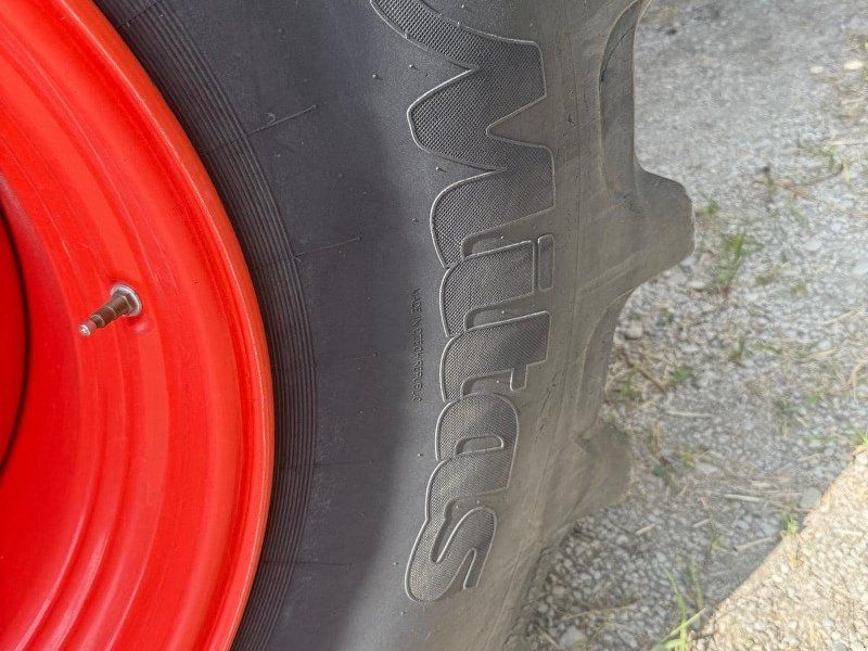 Mitas 2  800 / 65 / R32