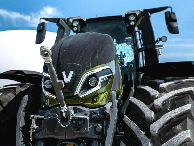 Valtra Q305 Rüfa Unlimited