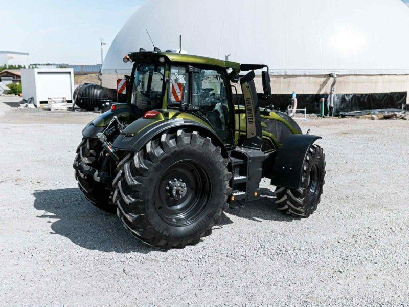 Valtra Q305 Rüfa Unlimited
