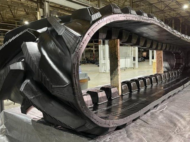 Claas Laufbänder für  735mm breit