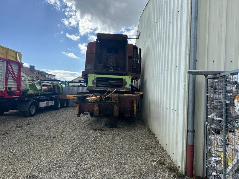 Claas Lexion 420 Evo Brandschaden Schlachtfest