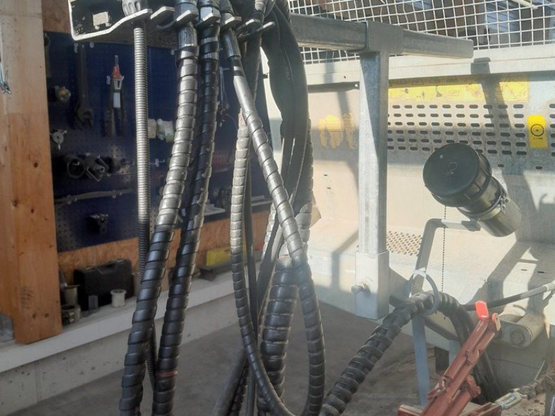 Strautmann Silberblitz BE 8