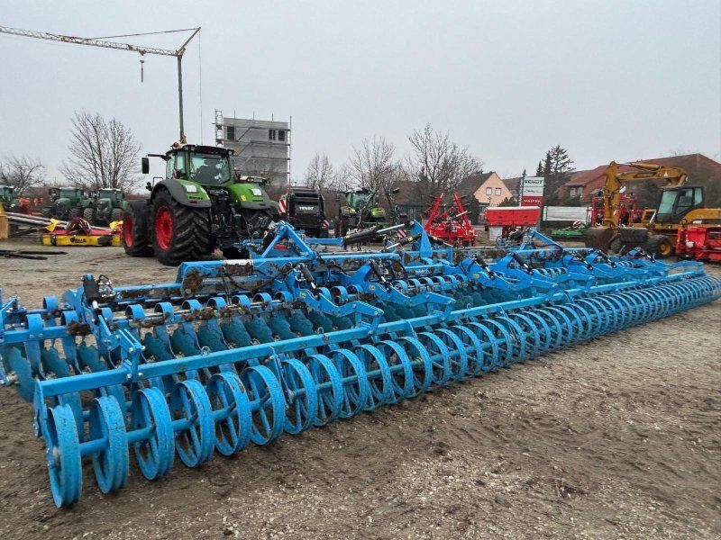 Lemken Gigant 10/1200