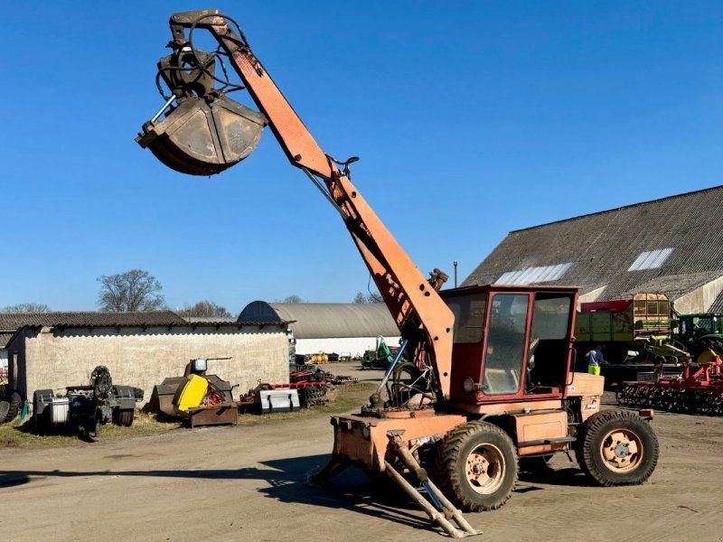 VEB Fahrzeugwerke TIH 445