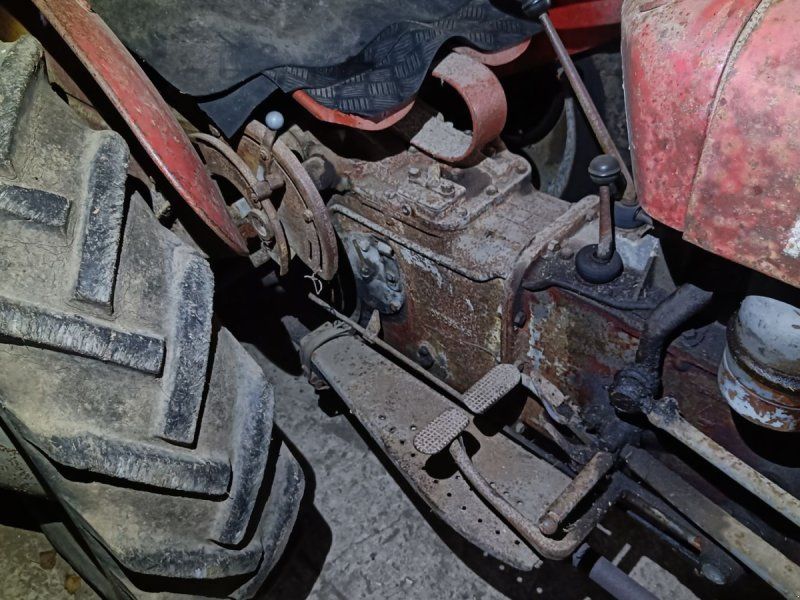 Massey Ferguson 35 benzin