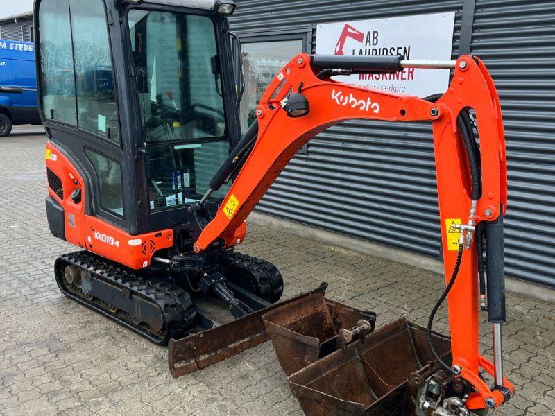 Kubota KX019-4 Tiltman med hydraulisk skovlskifte