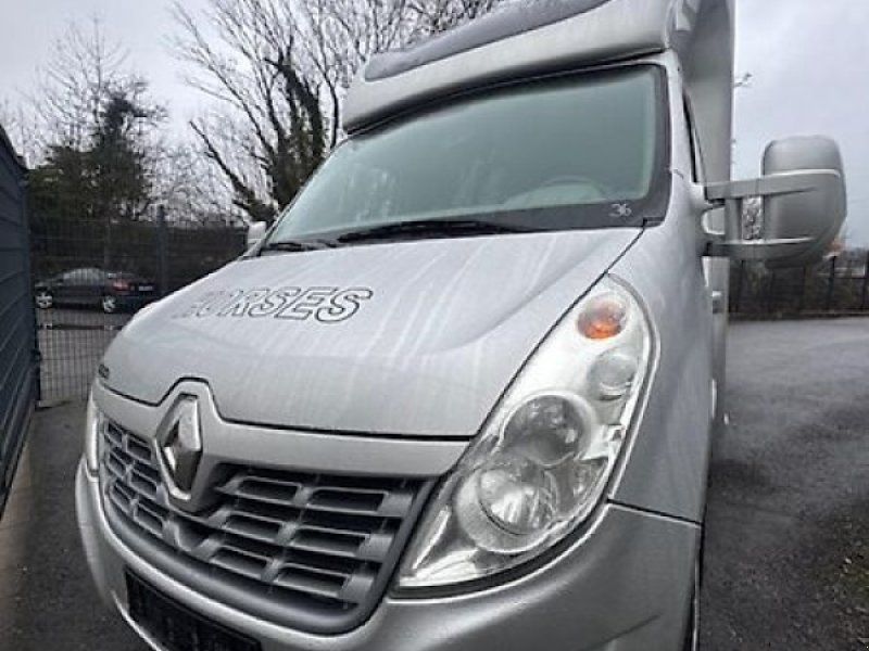 Renault Master JL Mini 2 Pferdeer Vollalukoffer 3,5t.