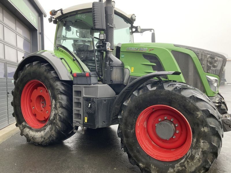 Fendt 828 VARIO S4 PROFI PLUS