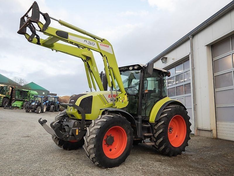 Claas Arion 430