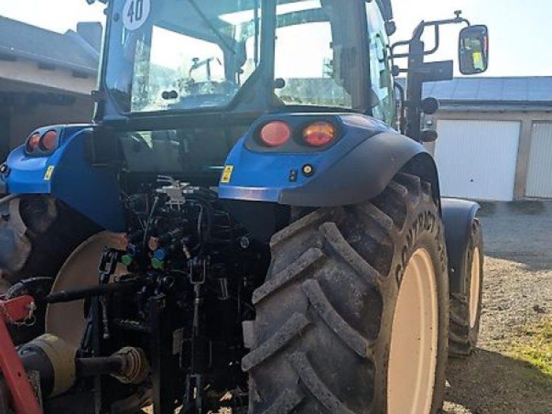 New Holland T4.85