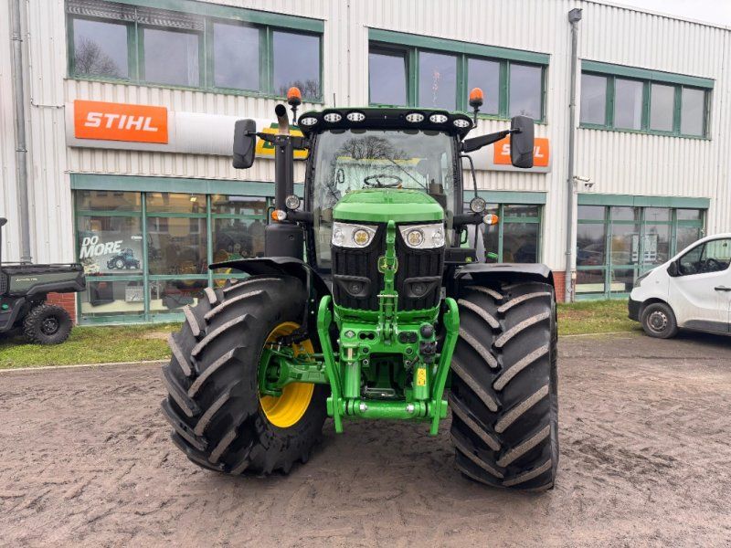 John Deere 6R 185