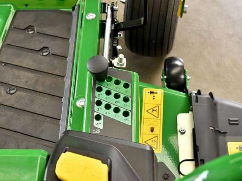 John Deere ZTRAK Z530M MIT ACCE