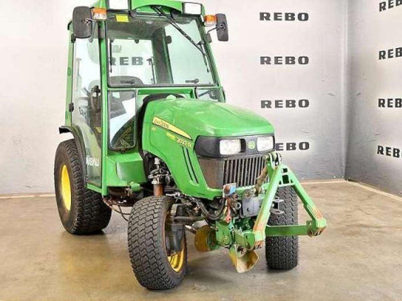 John Deere 2027R KOMPAKTTRAKTOR