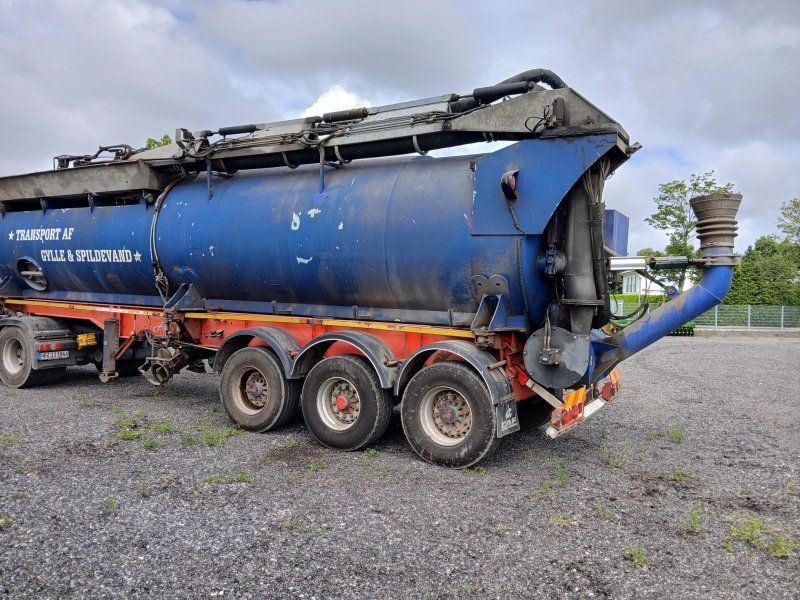 AP Maschinenbau Auflieger 34 m³