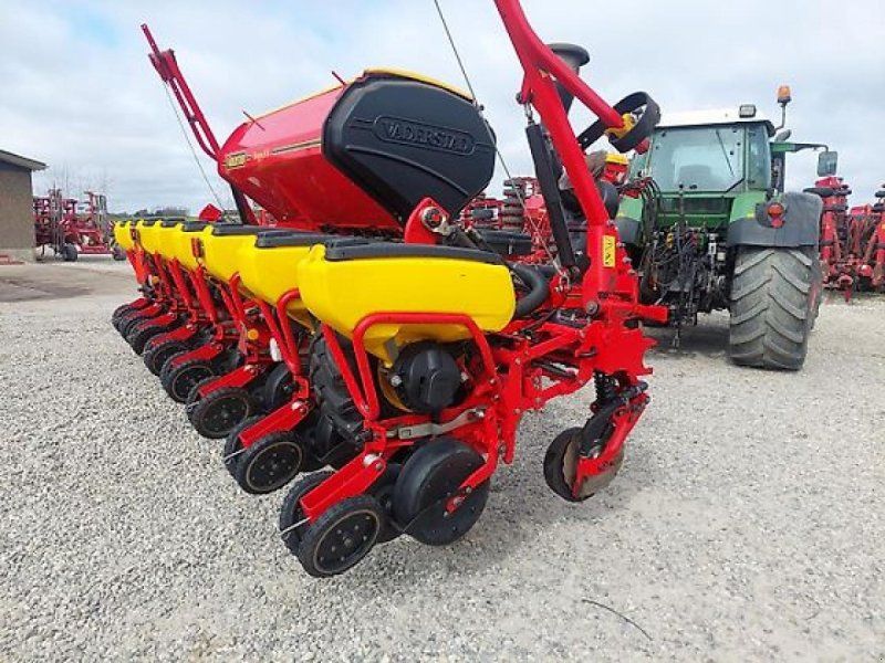 Väderstad Tempo F8 mit E Service