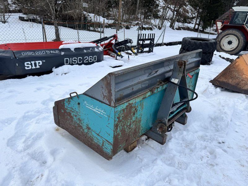 Kippschaufel 200cm mit Dreipunktaufnahme