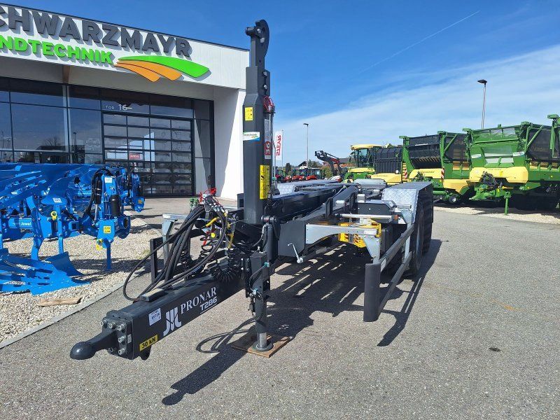 Pronar T286 Hakenanhänger