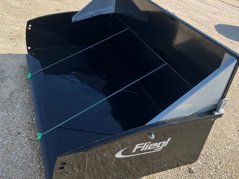 Fliegl Gigant 2200 doppelwirkend Hardox SL