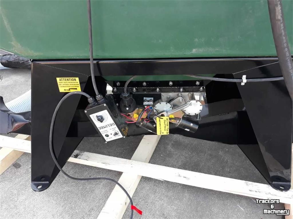 Delimbe T20-800 Fronttank- zaaimachine