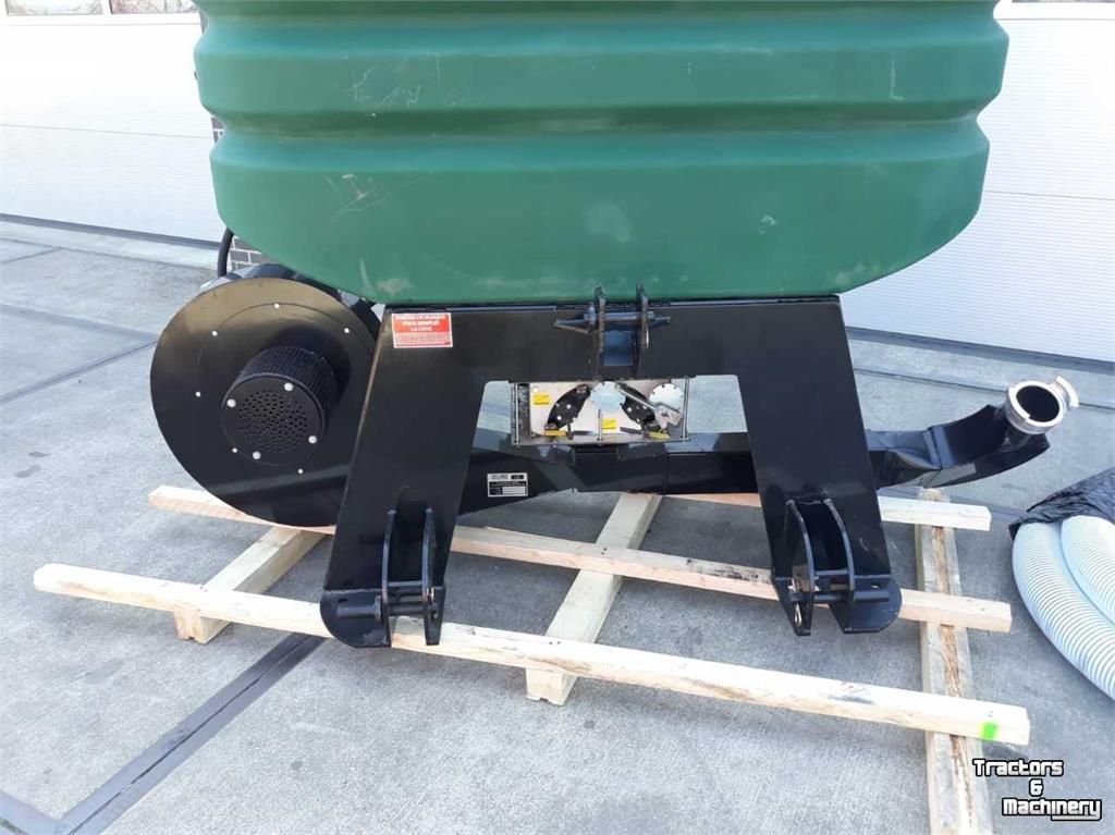 Delimbe T20-800 Fronttank- zaaimachine