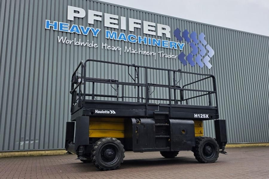 Haulotte H12SX Diesel, 4x4 Drive, 12m Working Height, 700kg