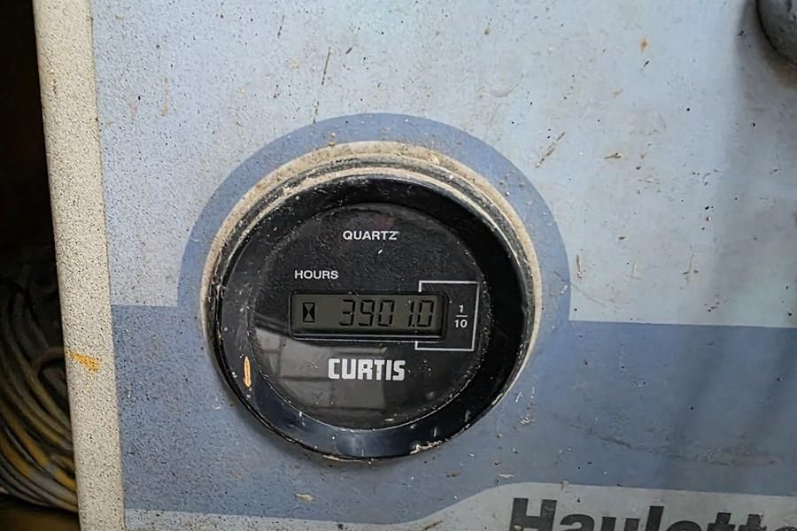 Haulotte H12SX Diesel, 4x4 Drive, 12m Working Height, 700kg