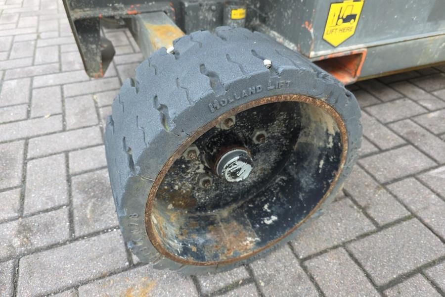 Holland Lift Ecostar HL-11816 As-Is, For Parts, Electric, 14m W