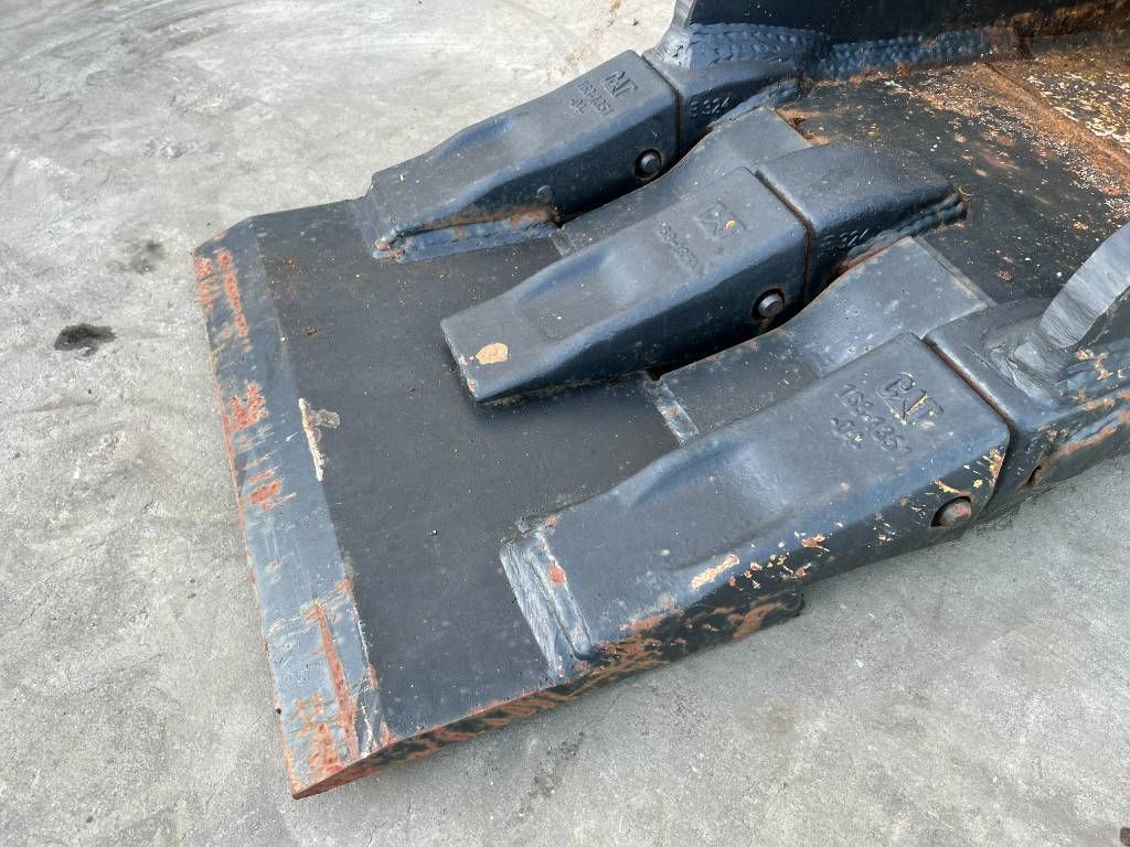 Miller 320D / 320 / 320E / 323 / 323D / 323E / M318D / M