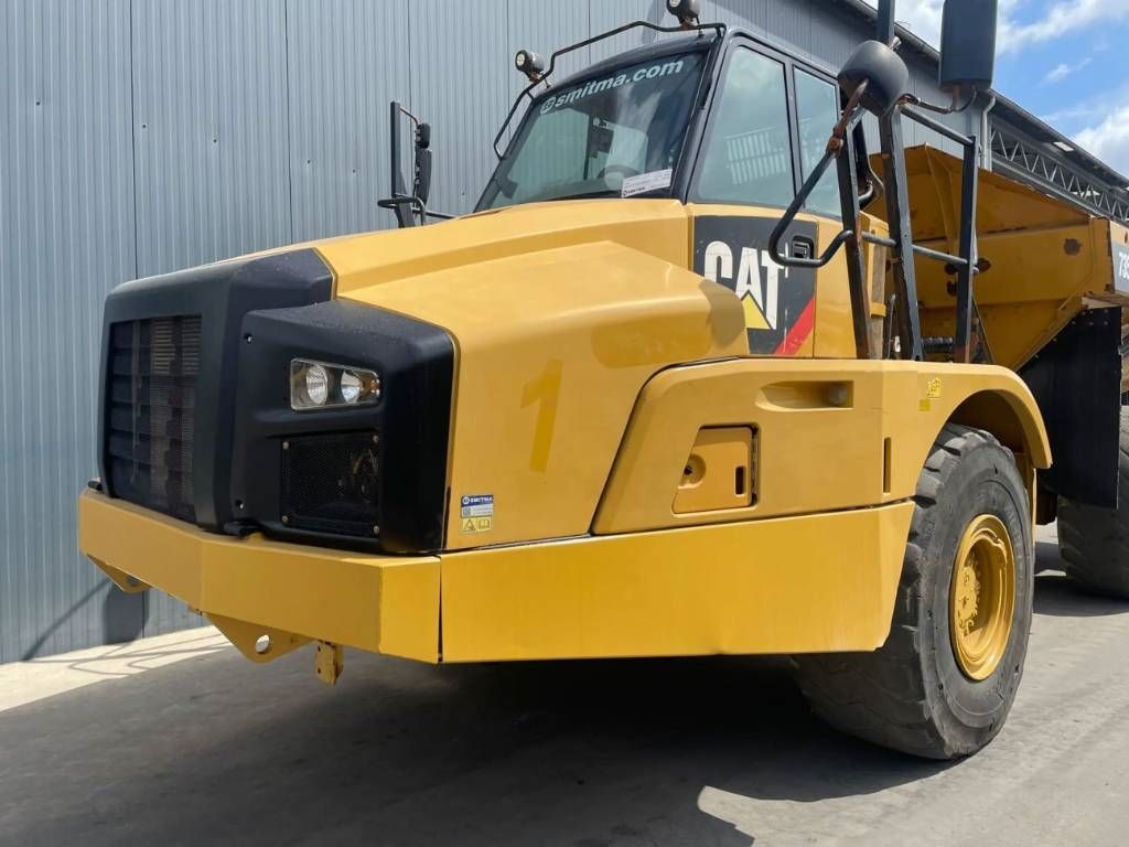 CAT 735B | 735