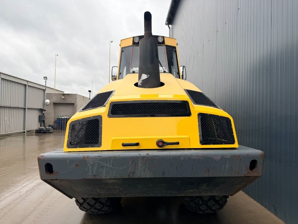Bomag BW211D-4