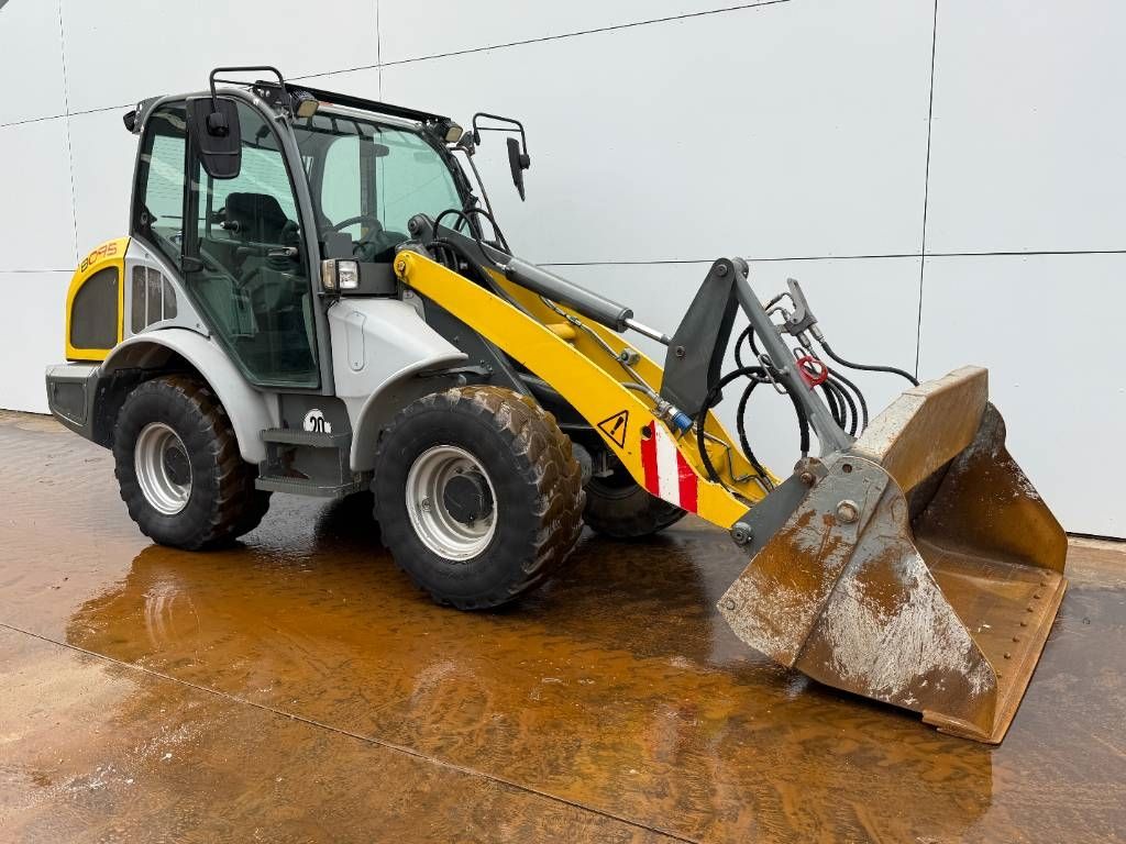 Wacker Neuson Kramer 8095 - 4 Wheel Steering / Bucket + Forks