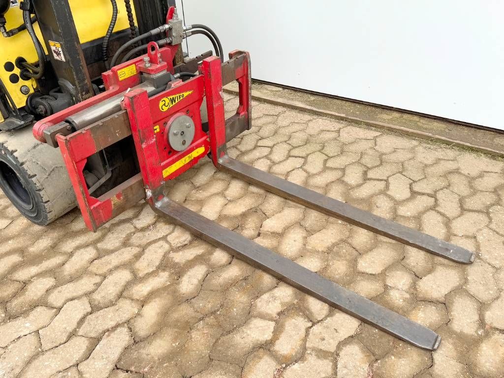 Hyster J1.6XN MWB - Duplex / Rotating Forks / Lithium