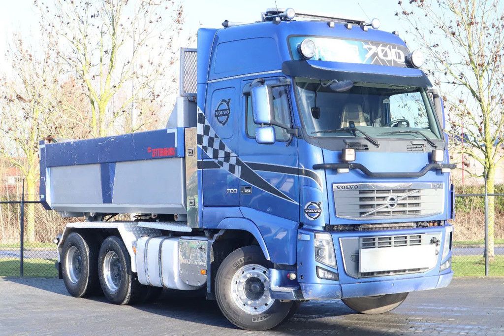 Volvo FH 16.700 | TRACTOR & TIPPER | RETARDER | BIG AXLES | EURO 5