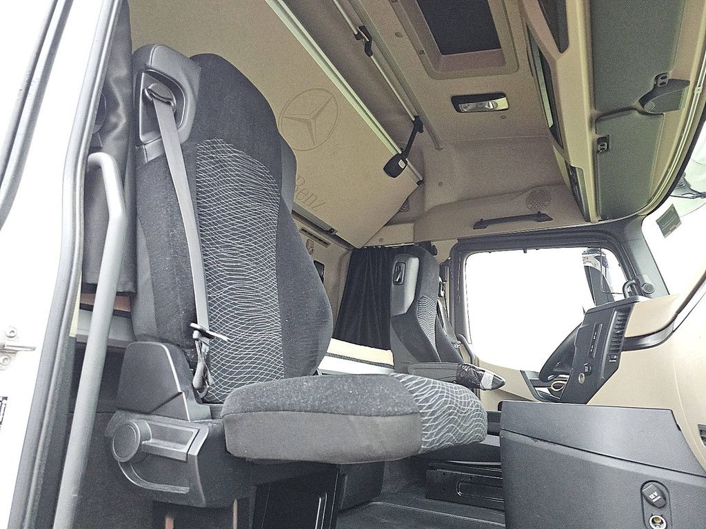 MERCEDES-BENZ ACTROS 1848 LS