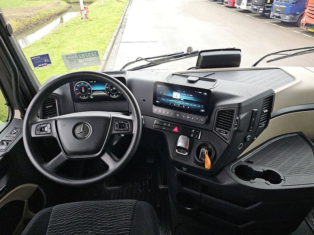 MERCEDES-BENZ ACTROS 1848 LS