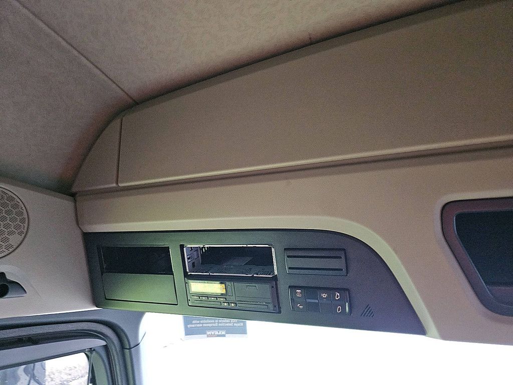 MERCEDES-BENZ ACTROS 1848 LS