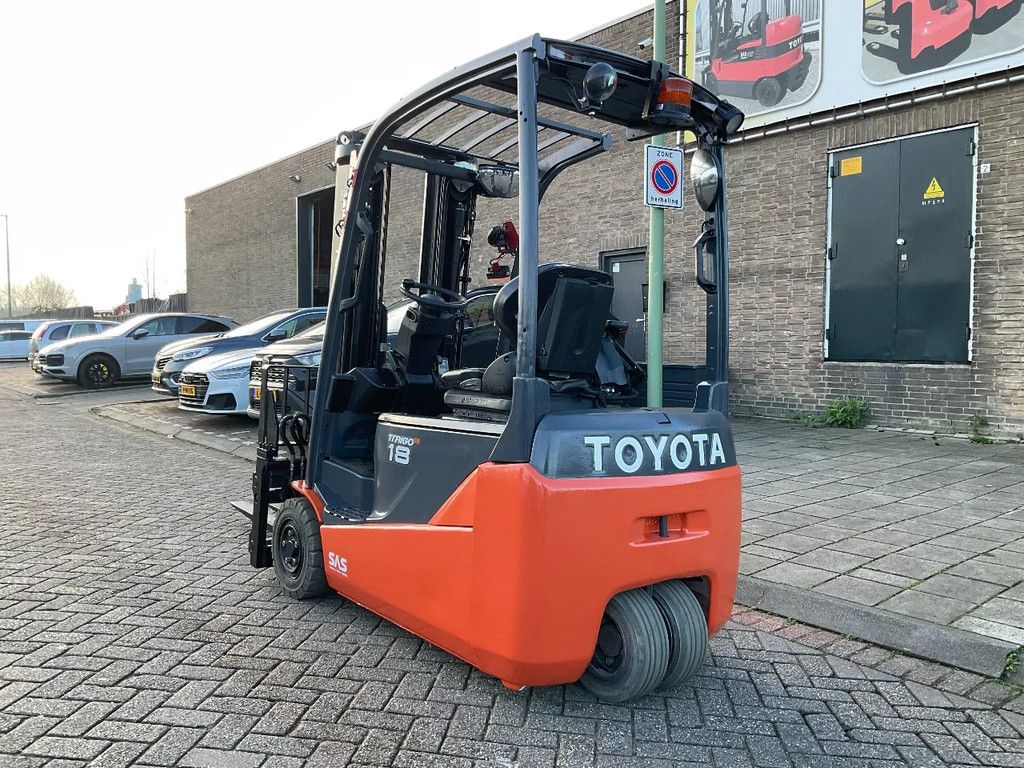 Toyota 8FBE18T 1800KG 4.70METER HEFTRUCK