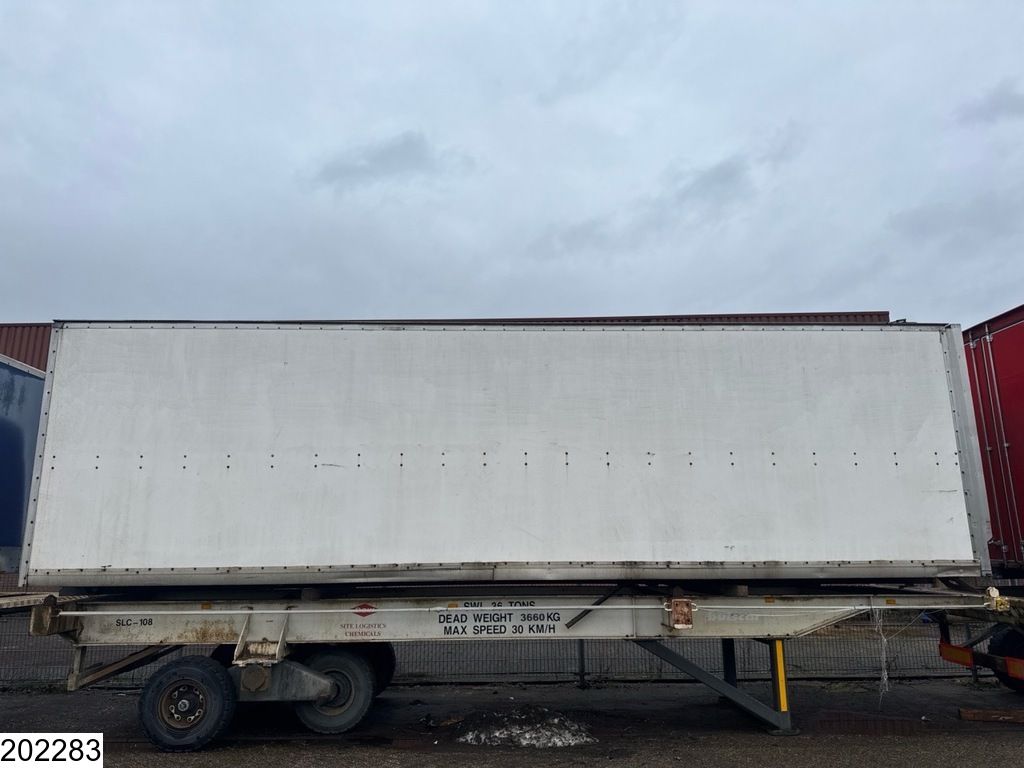 SMCI Gesloten laadbak