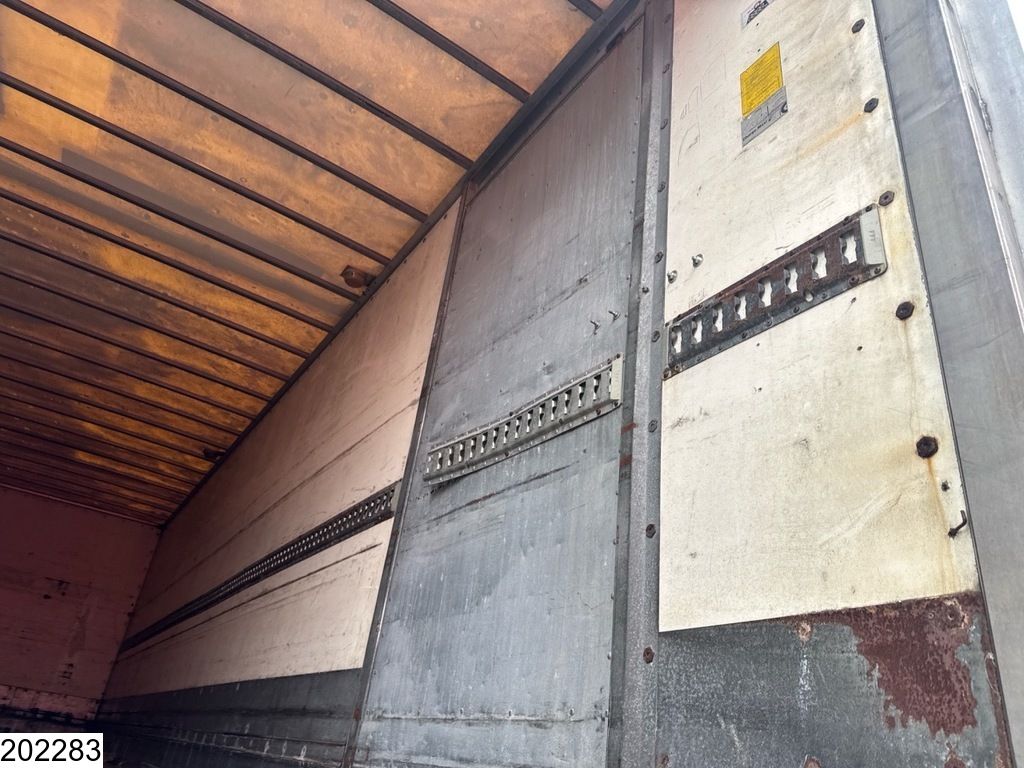 SMCI Gesloten laadbak