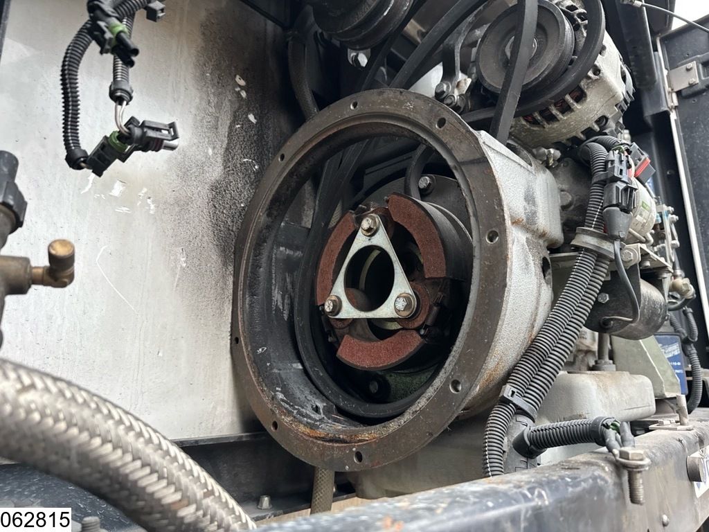 Merker Koel vries Carrier Maxima 1300, Dhollandia