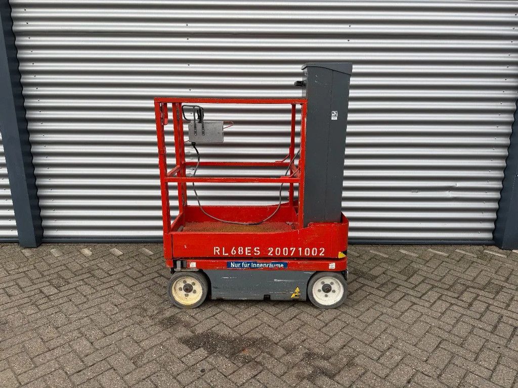 Skyjack SJ16 Hoogwerker Masthoogwerker