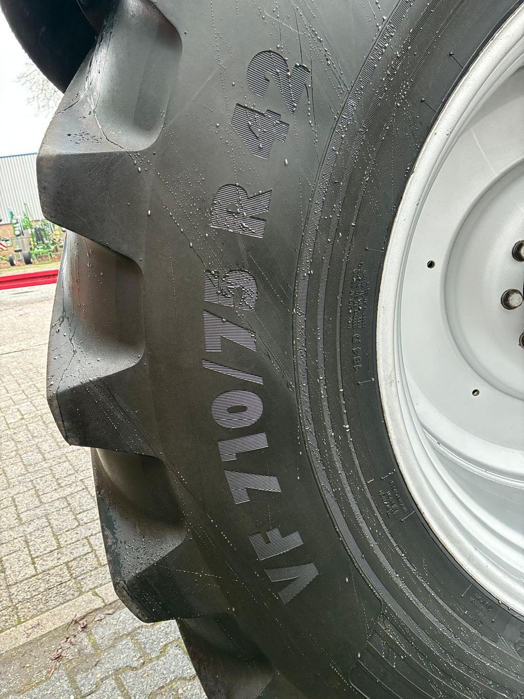 Case Optum Optum 300CVX