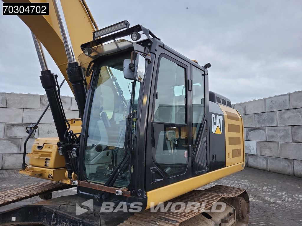 Caterpillar 326 F L