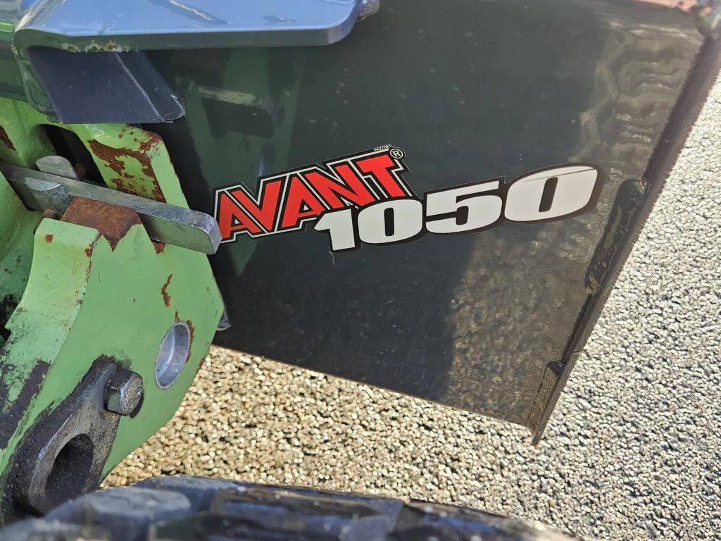 Avant Grondbak 1050