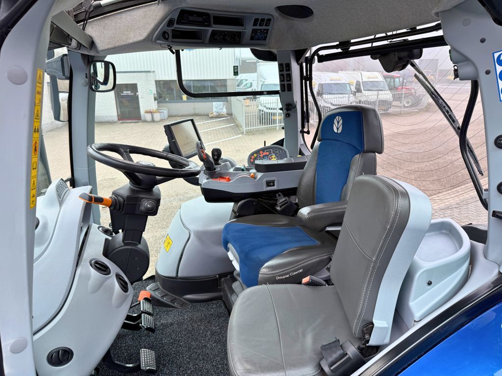 New Holland T7.270AC Stage V