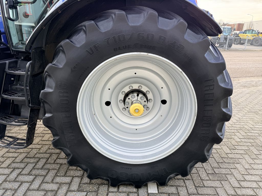 New Holland T7.270AC Stage V