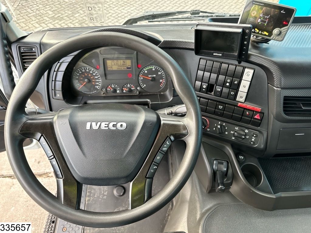 Iveco Trakker 450 6X4, EURO 6, Steel suspension