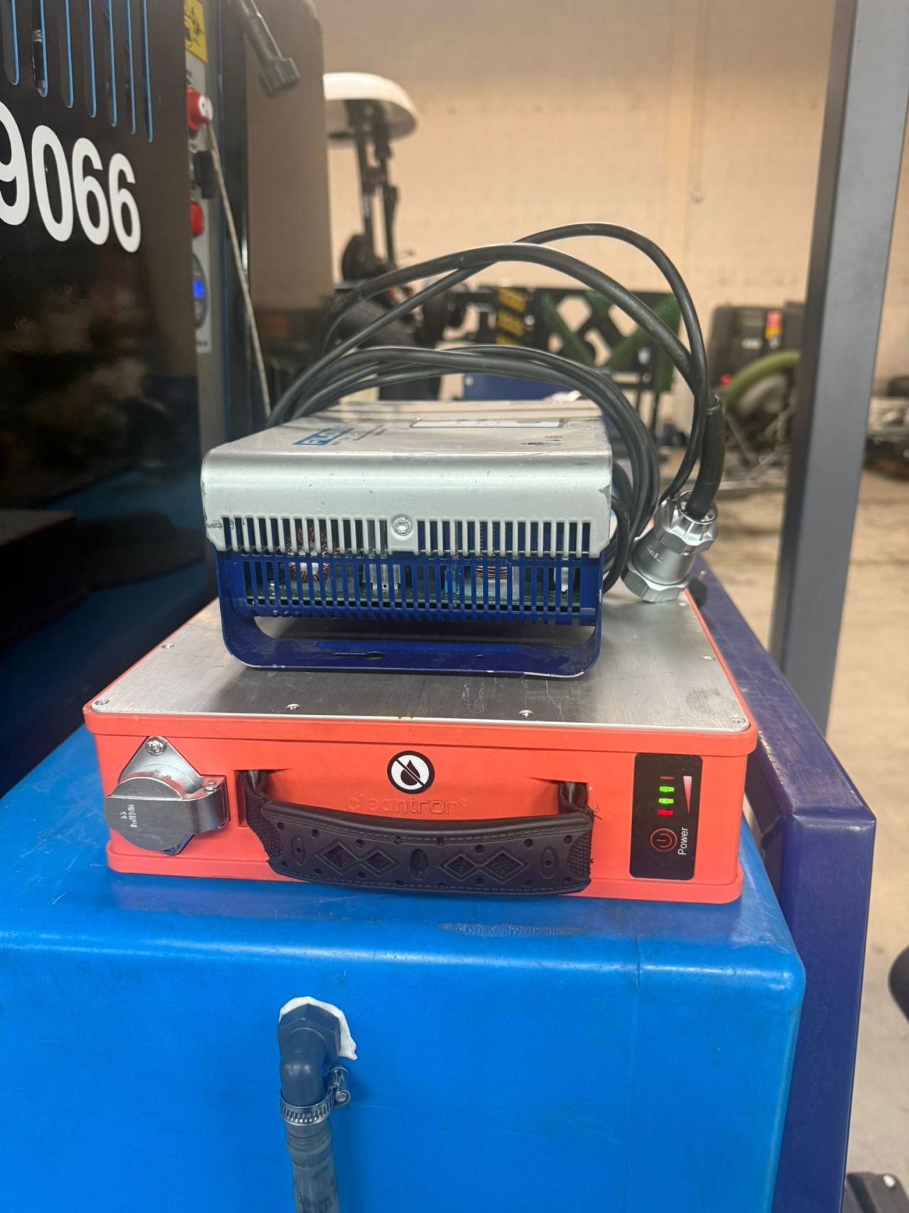 Weedmaster -eM van waterkracht 100% elektrisch